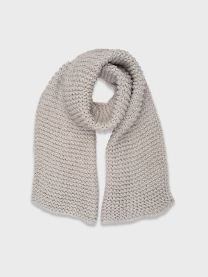 Уютный шарф крупной вязки ELIS. Цвет: серый