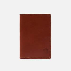 Обложка для паспорта Leather Passport Fjallraven. Цвет: коричневый