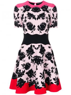 Жаккардовое платье с цветочным принтом Alexander McQueen. Цвет: фиолетовый