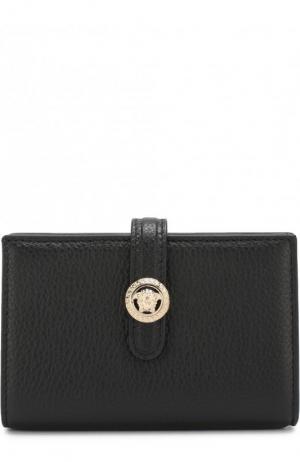 Кожаное портмоне Versace. Цвет: черный
