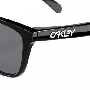 Солнцезащитные очки из лягушачьей кожи , цвет Polished Black/Grey Oakley