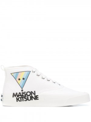 Высокие кеды с логотипом Maison Kitsuné. Цвет: нейтральные цвета