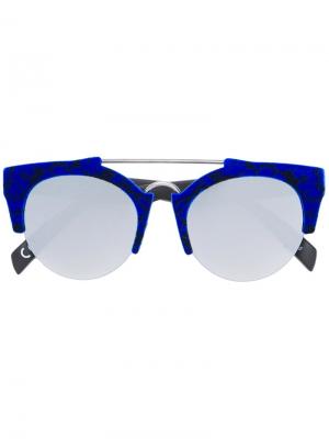 Солнцезащитные очки в бархатной оправе Italia Independent. Цвет: синий