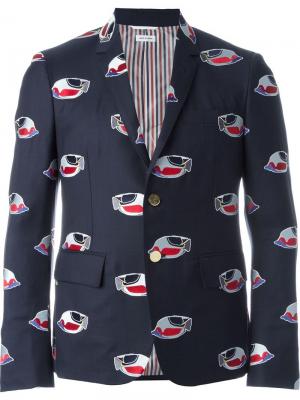 Пиджак с заплатками в виде рыб Thom Browne. Цвет: синий