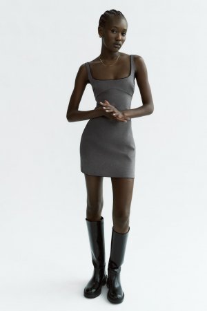 Короткое платье с кружевной отделкой , серый ZARA