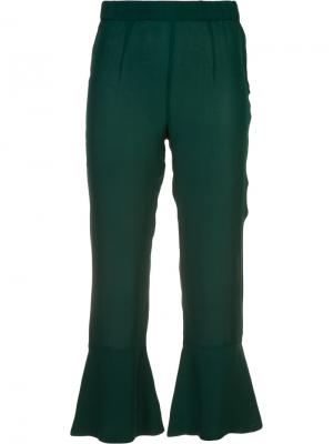 Укороченные расклешенные брюки Pandora Piamita. Цвет: зелёный