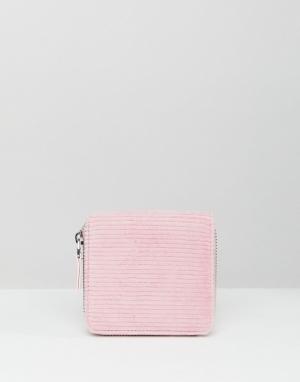 Розовый вельветовый бумажник на молнии Monki. Цвет: розовый