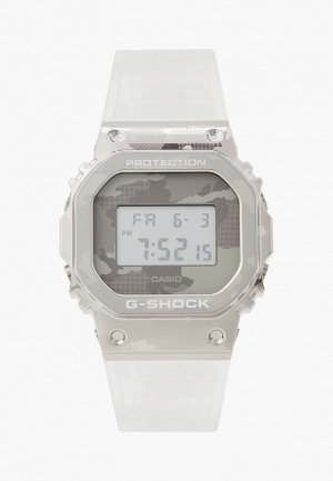 Часы Casio GM-5600SCM-1ER. Цвет: прозрачный