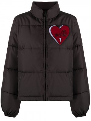 Куртка-пуховик с логотипом Love Moschino. Цвет: черный