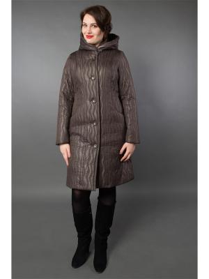 Пальто Изумруд Versia. Цвет: коричневый