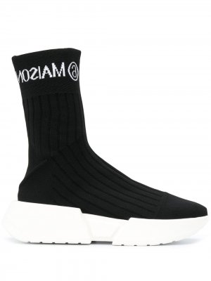 Кроссовки-носки с логотипом MM6 Maison Margiela. Цвет: черный