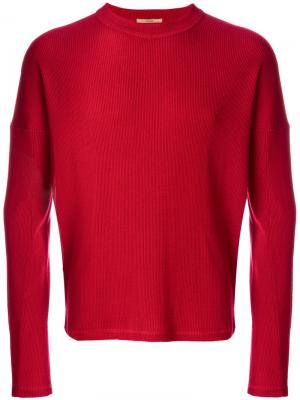 Пуловер с круглым вырезом Nuur. Цвет: красный