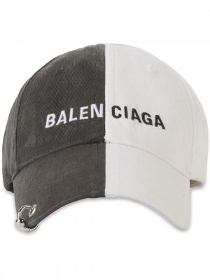 Кепка с вышитым логотипом Balenciaga. Цвет: черный