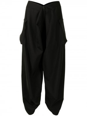 Зауженные брюки с драпировкой Yohji Yamamoto. Цвет: черный