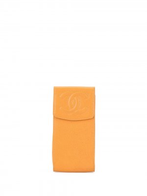 Футляр для солнцезащитных очков с логотипом CC Chanel Pre-Owned. Цвет: оранжевый