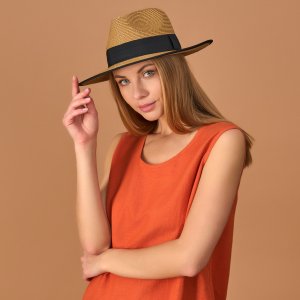 Шляпа Summer III CozyHome. Цвет: коричневый