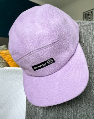Сиреневая флисовая пятипанельная кепка ASOS Daysocial-Фиолетовый DESIGN