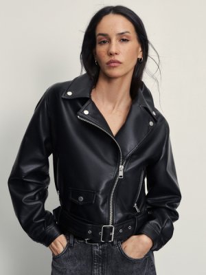 Куртка-косуха Zarina. Цвет: черный