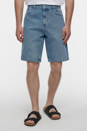 Шорты slim джинсовые короткие со средней посадкой befree. Цвет: голубой