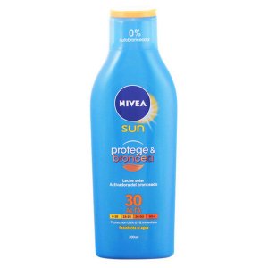 Солнцезащитное молочко Protege & Broncea SPF 30 (200 мл) Nivea